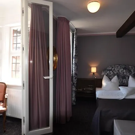 Schmuckkaestchen 3* Miltenberg